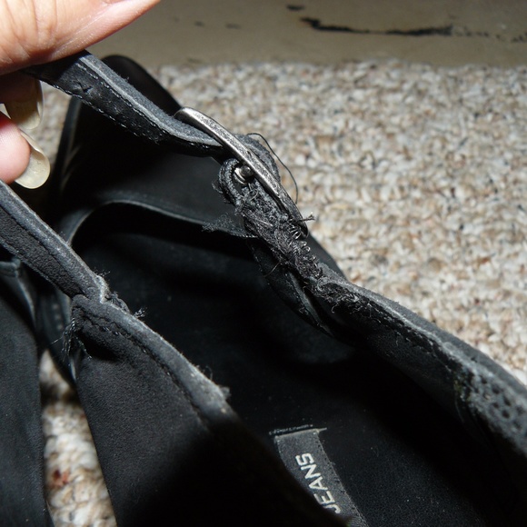 DKNY Jeans Black Suede Heels Sz. 8 - Picture 4 of 8